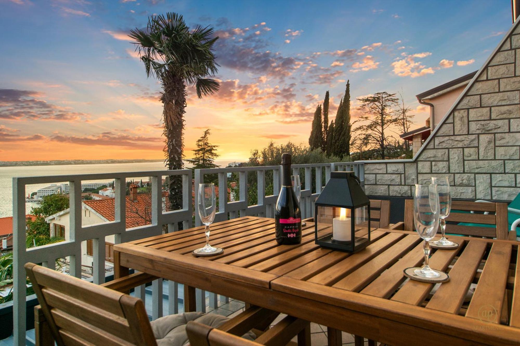 Aria Superior Apartment, Seaview & Wellness Πορτορόζ Εξωτερικό φωτογραφία